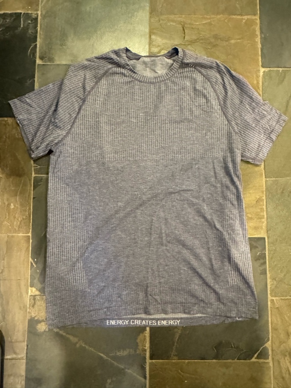 Lululemon Metal Vent Tech T-Shirt (Large) light purple